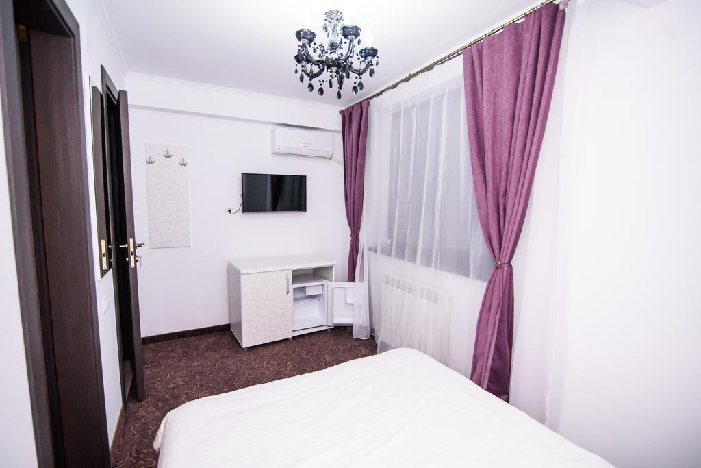 Vila Naty Hotel Năvodari Exterior foto